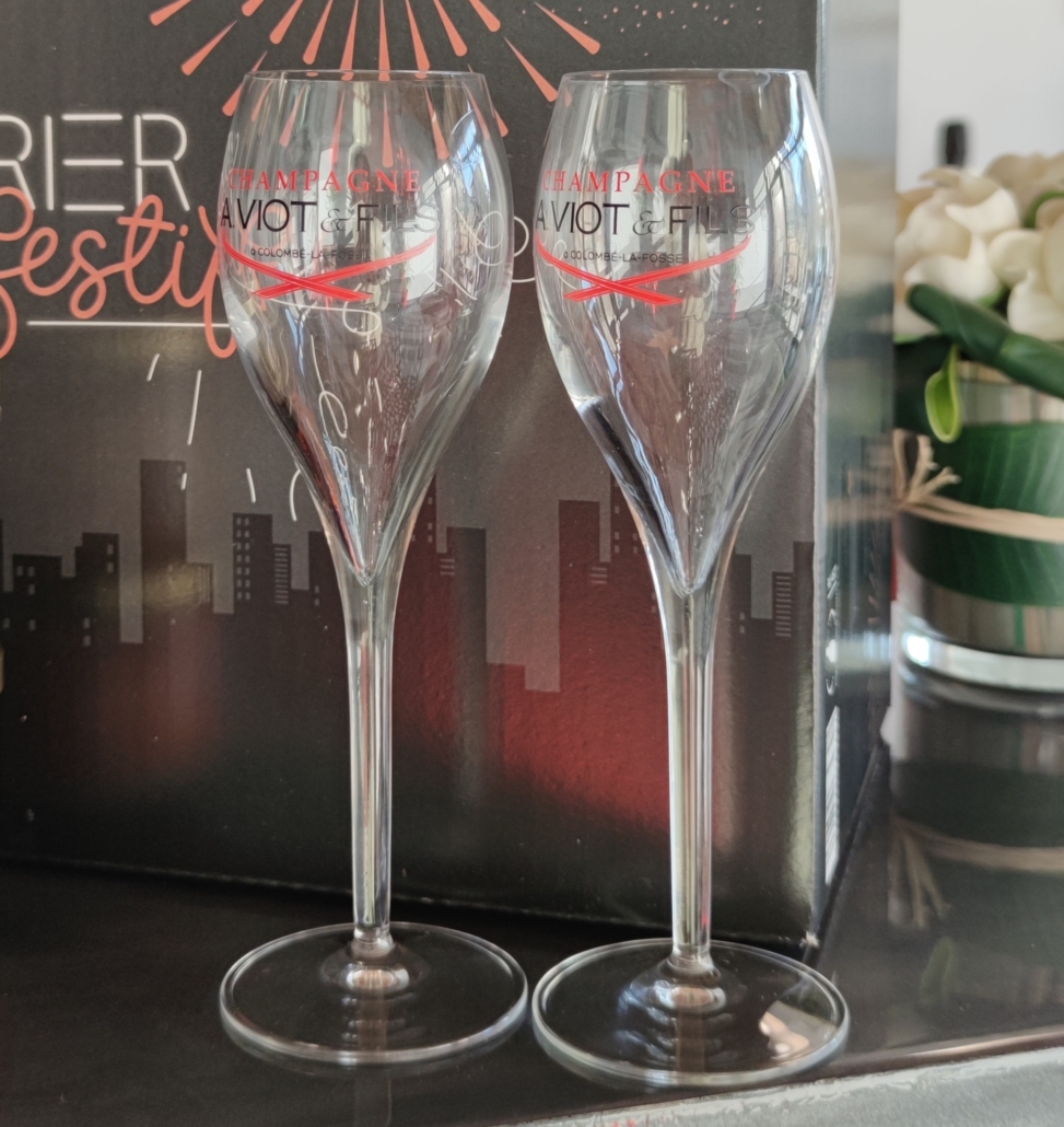 Tout savoir sur la taille d’une bouteille de champagne - Champagne Viot